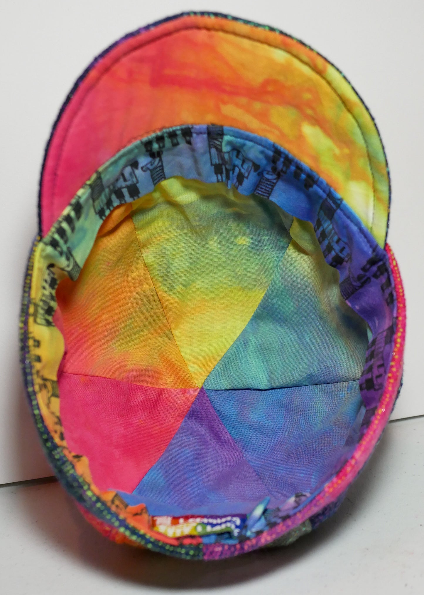 Handwoven Cap - Renaissance