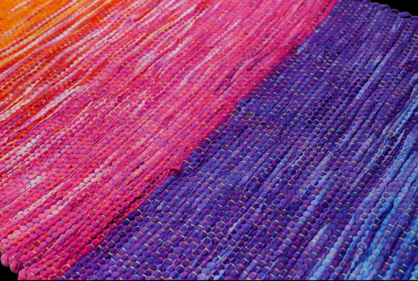 Rag rug - 23 inches x 39 inches